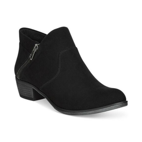 American Rag Shoes - 🎁 American Rag Abby Ankle Booties